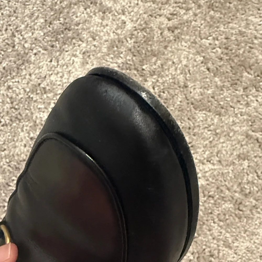 Gucci Jordan Loafers - Picture 3 of 7